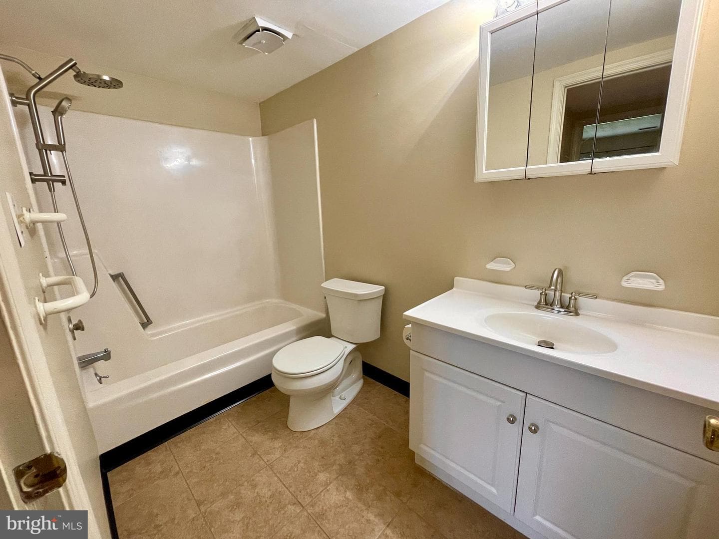 2109 Cedar Run Drive #208 photo 10
