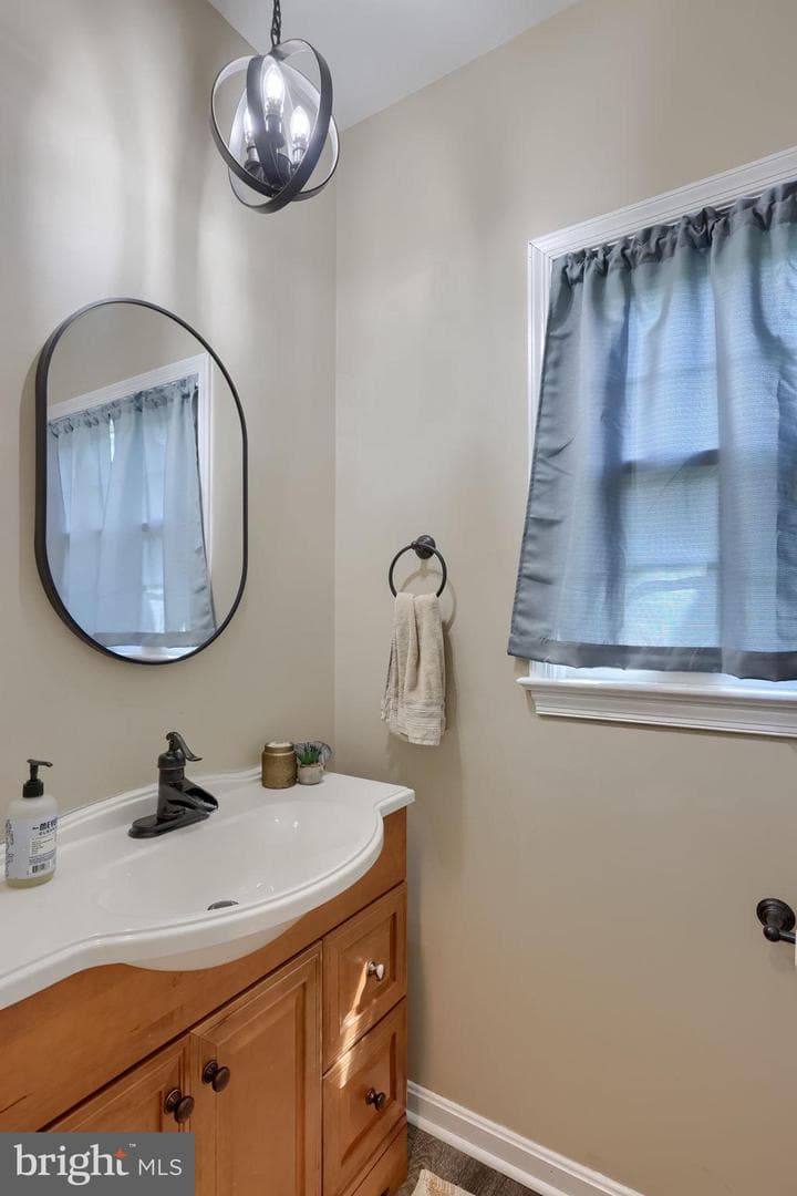 483 Woodcrest Drive photo 42