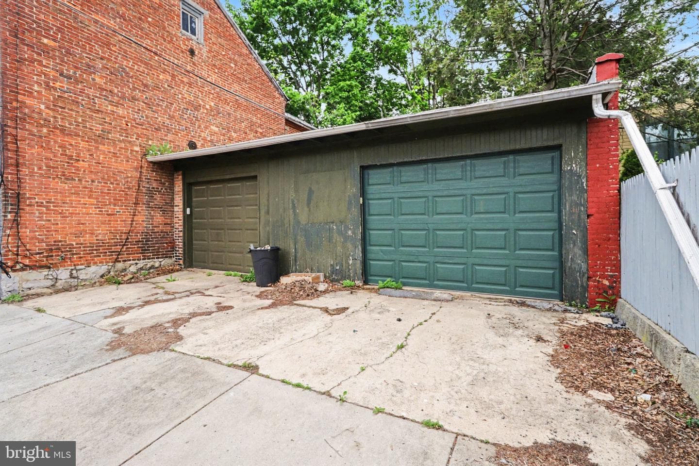 108 W Pomfret Street photo 26