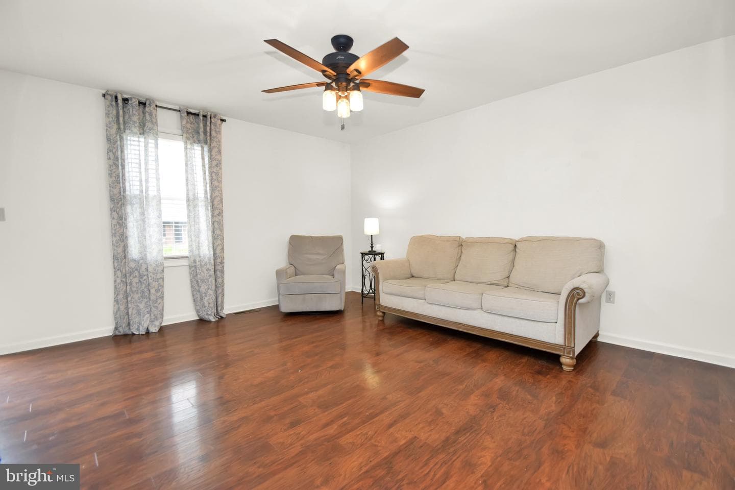 34 Larch Drive photo 3