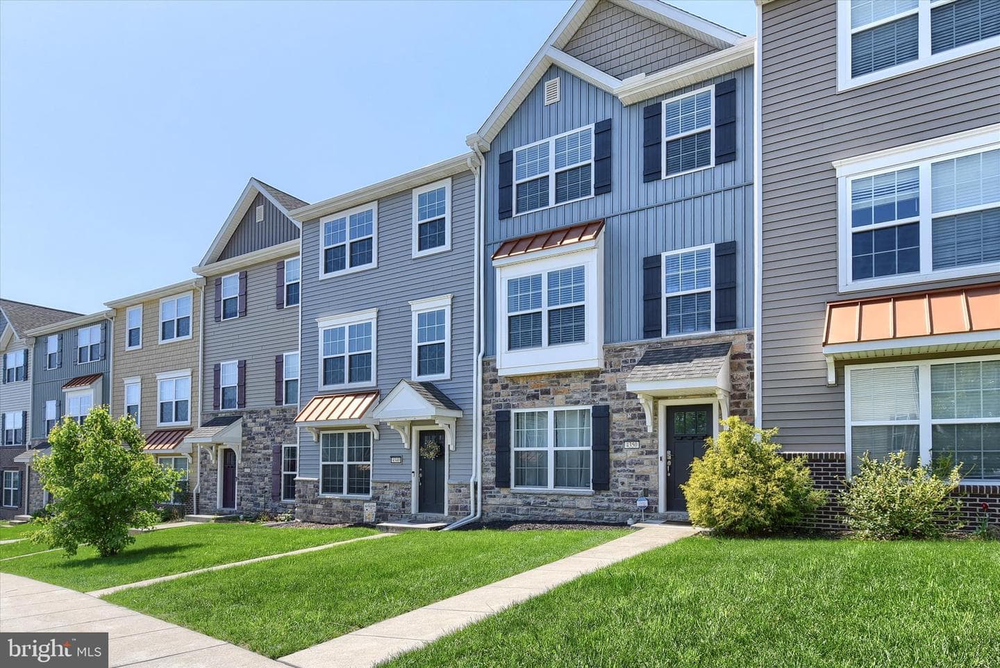 4350 Wild Orchid Lane photo 3