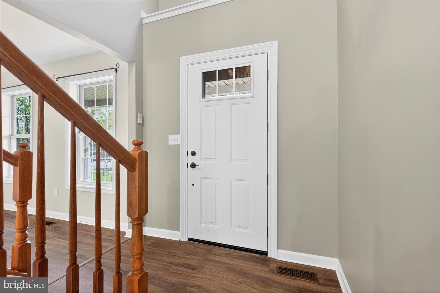 23 Princeton Drive photo 3