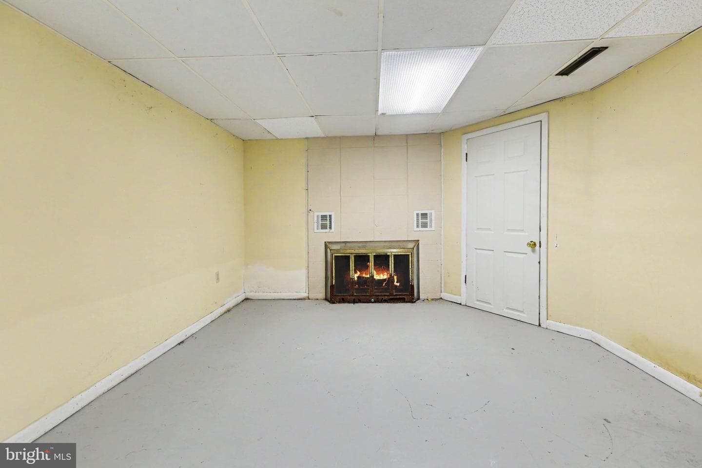 140 Glendale Street photo 11