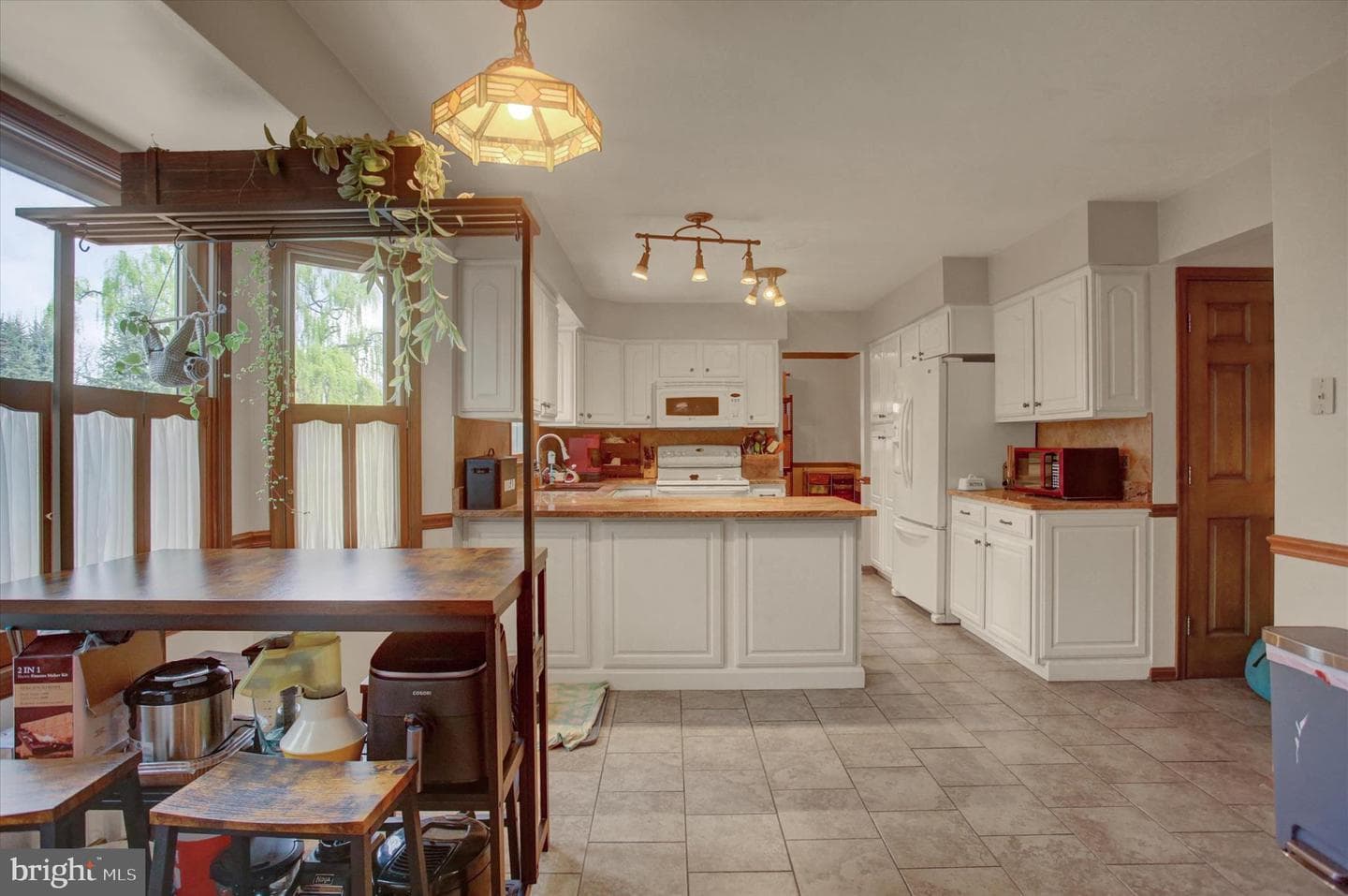 64 Diller Drive photo 20