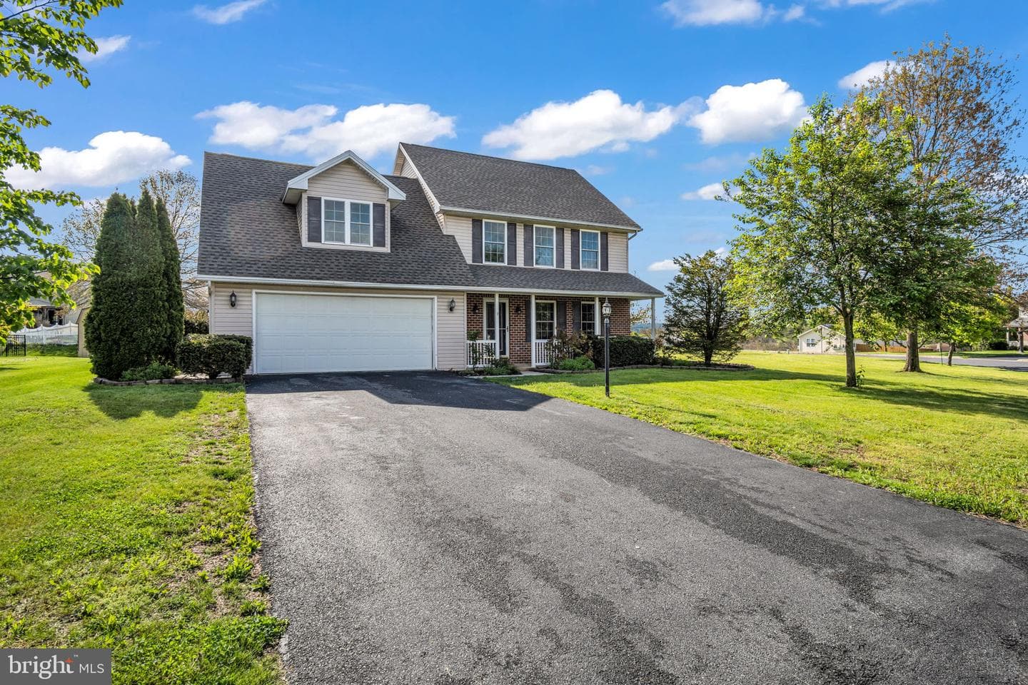 5 Meade Drive photo 2
