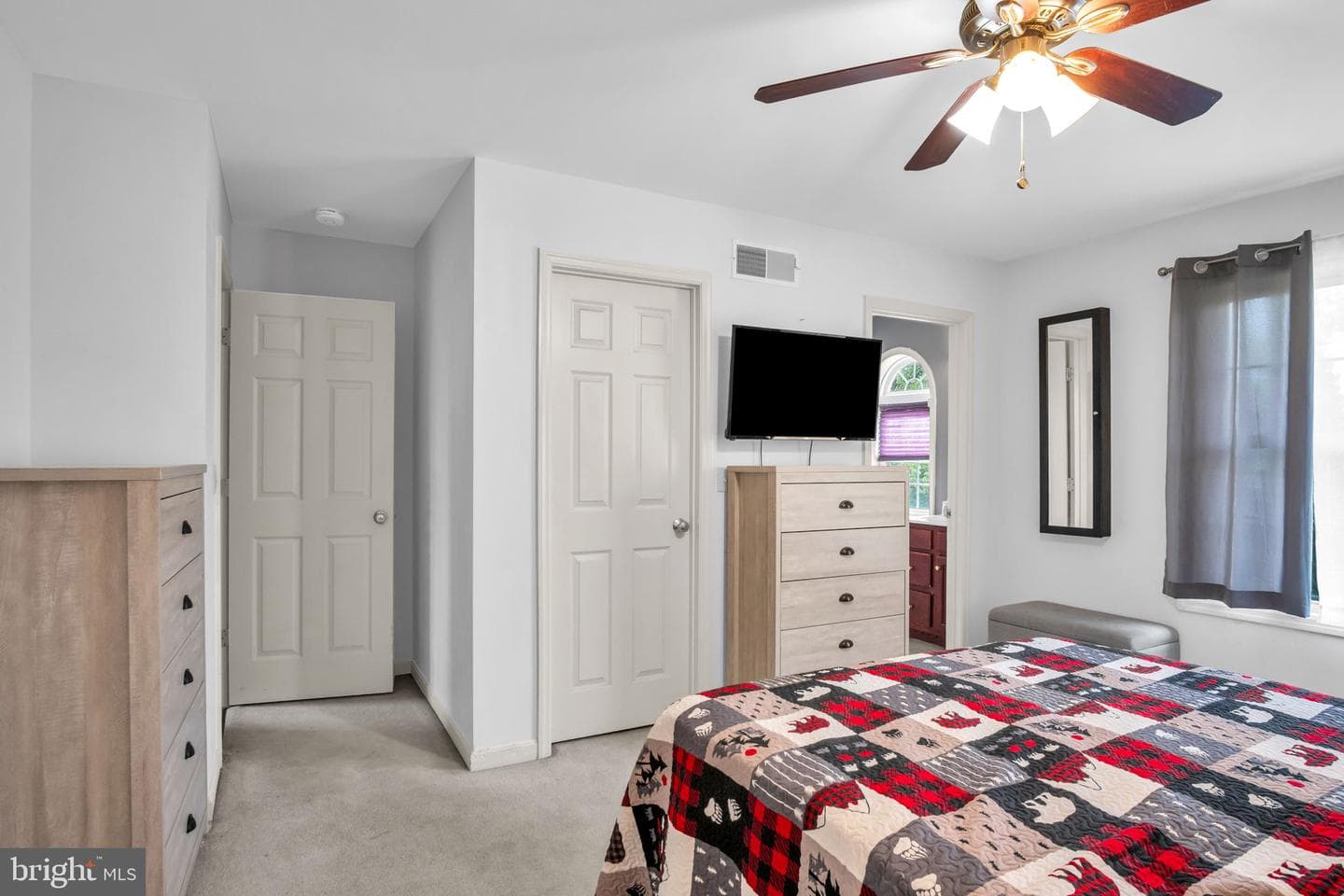116 Westgate Drive photo 28