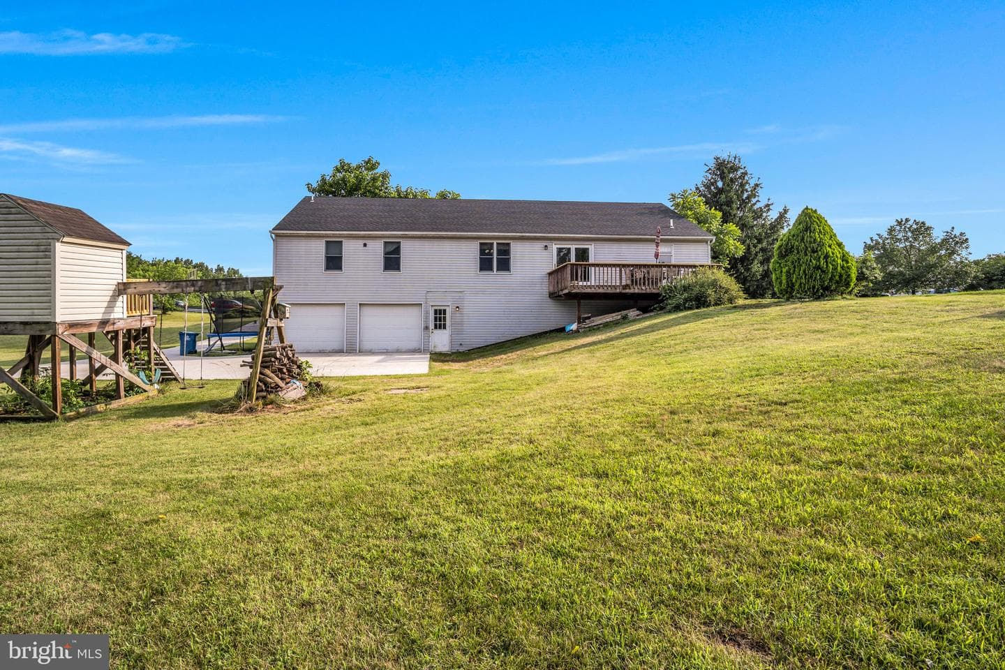 55 Ridge Avenue photo 26