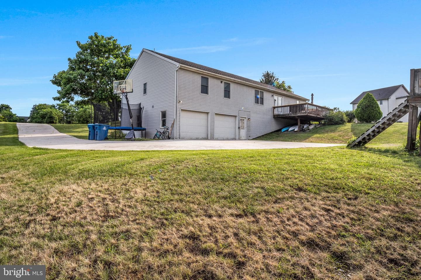 55 Ridge Avenue photo 27