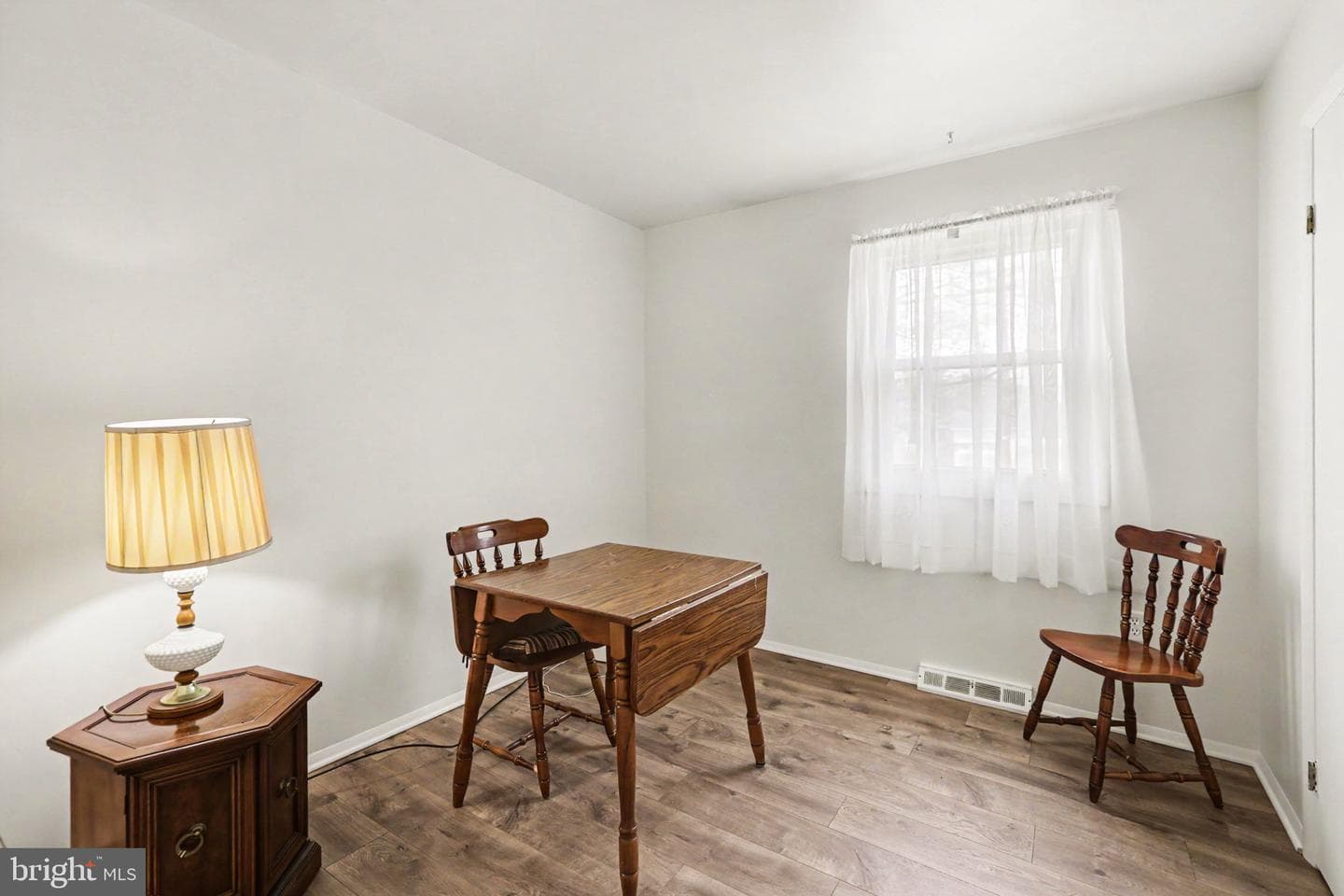 605 Old Grove Road photo 13