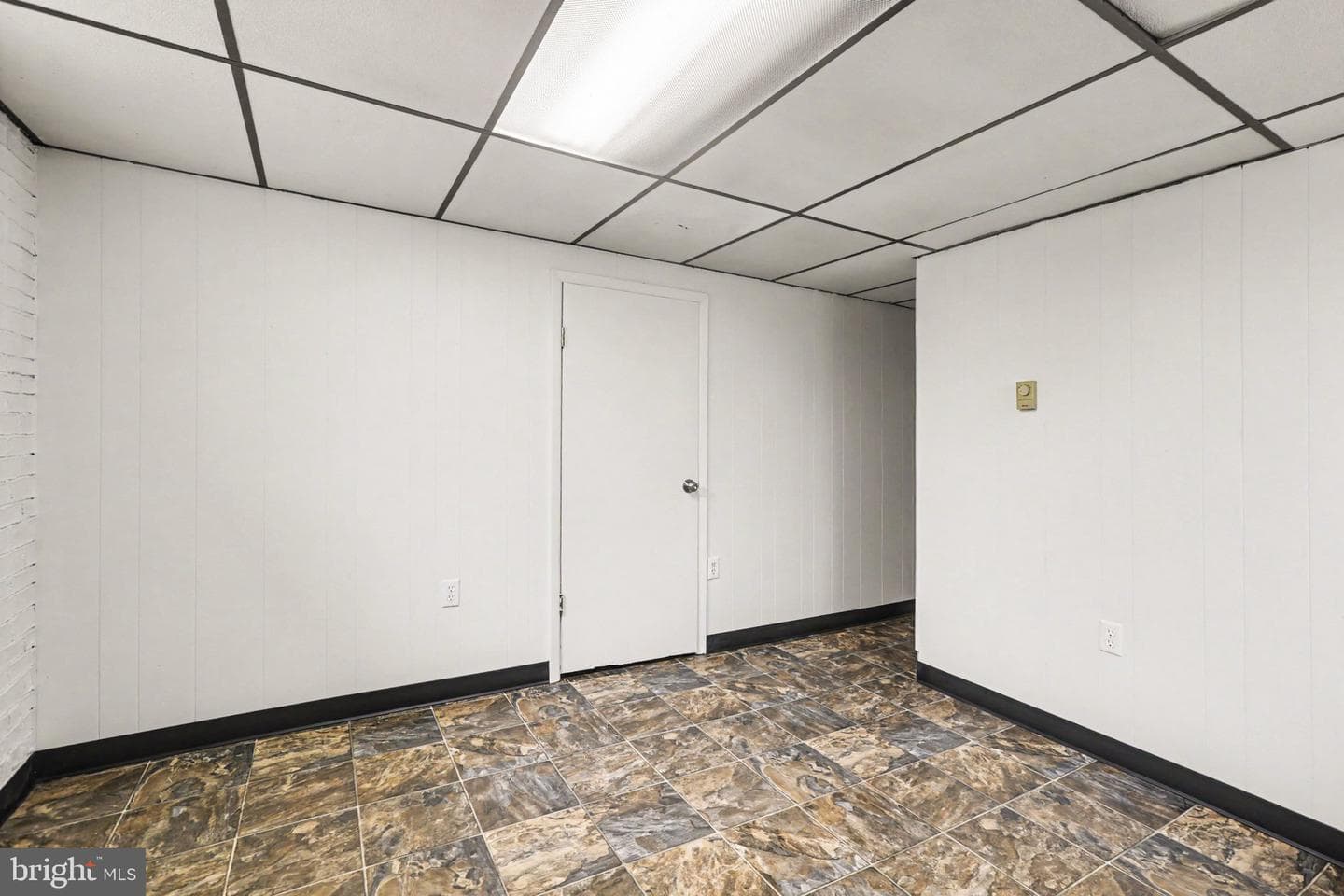 605 Old Grove Road photo 24