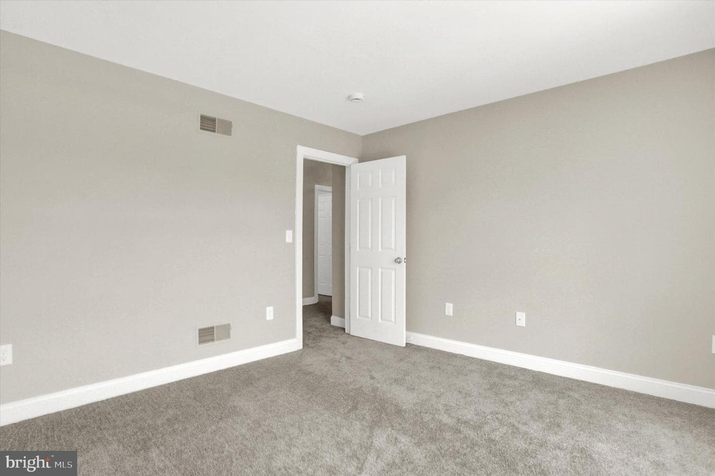 107 Woods Drive photo 30