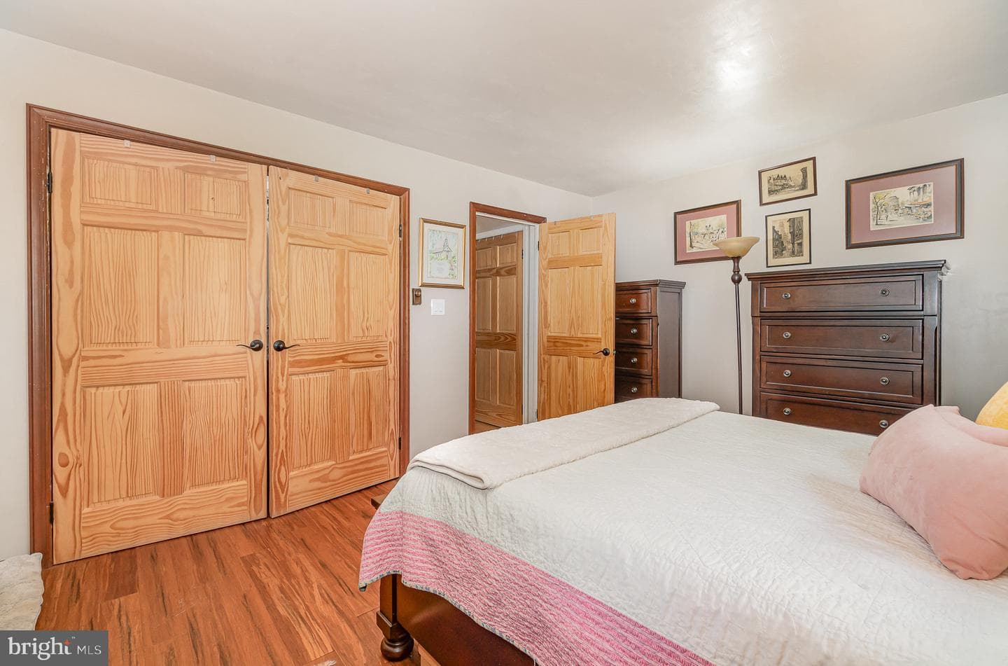 99 Fogelsanger Road photo 23