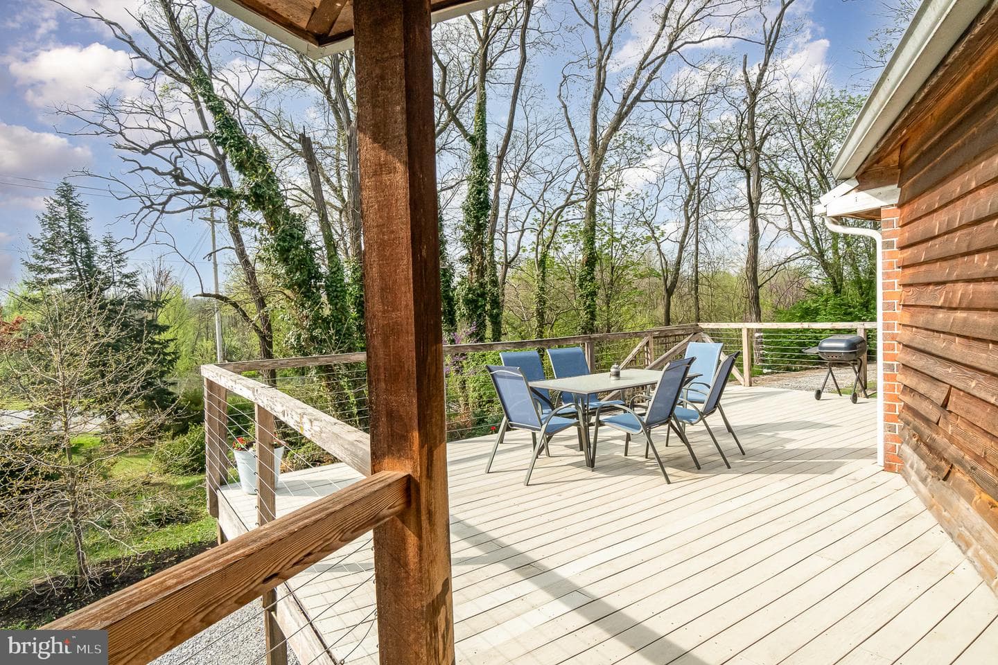 99 Fogelsanger Road photo 45