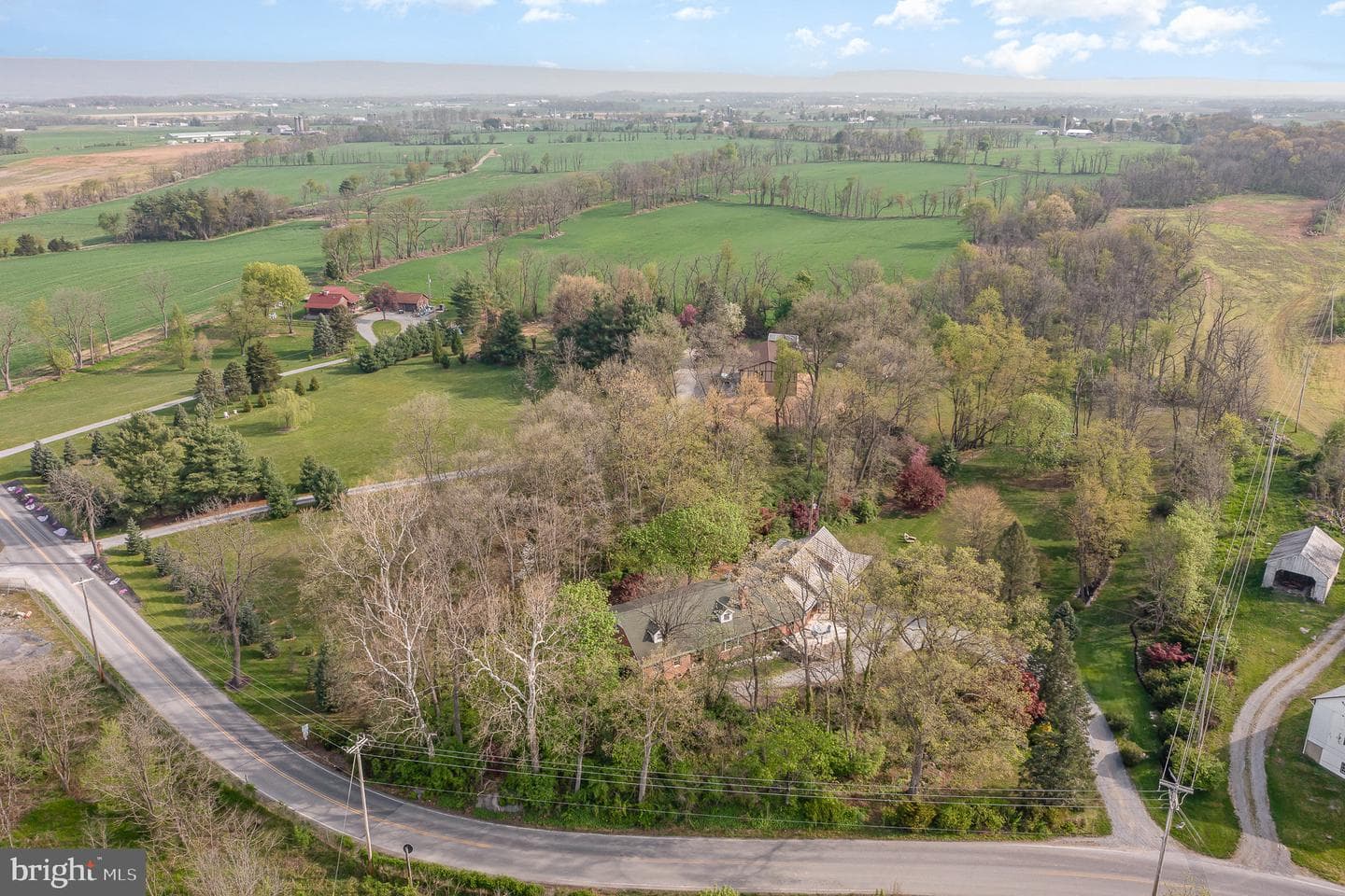 99 Fogelsanger Road photo 53