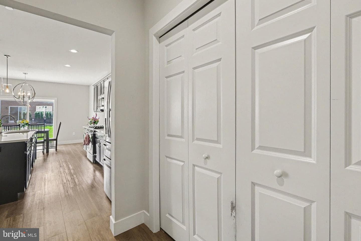1850 Shady Lane photo 10