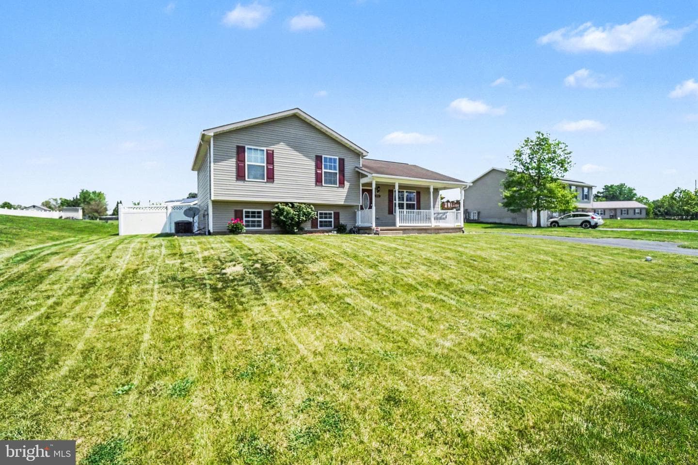 206 Pike Ct photo 2
