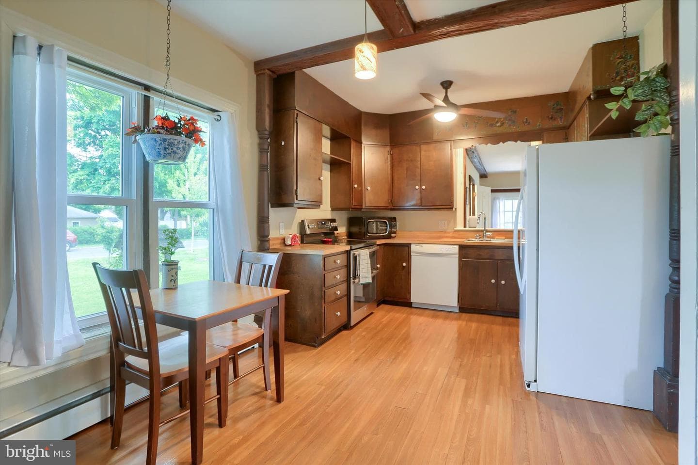 3105 Harvard Avenue photo 17