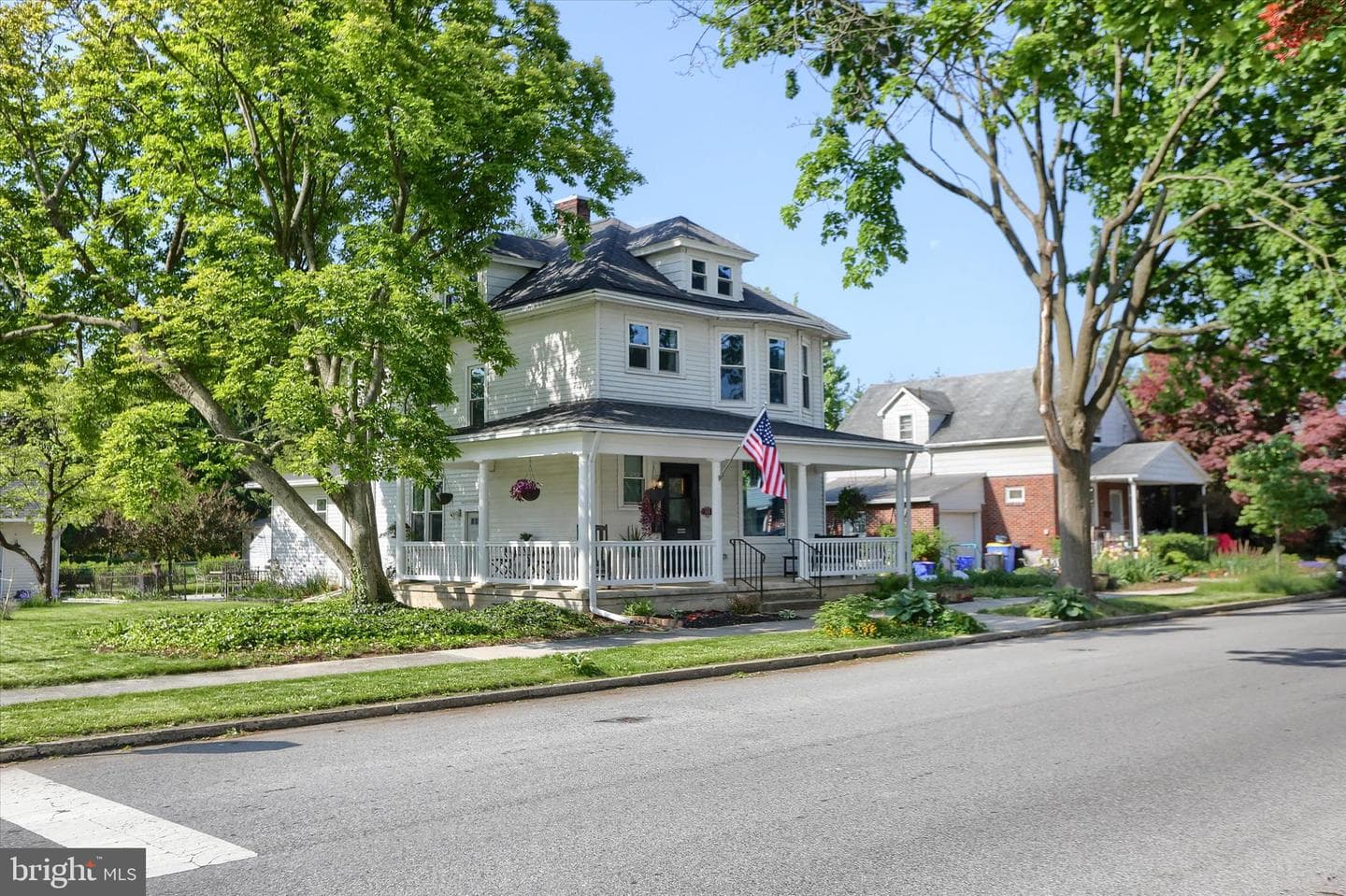 3105 Harvard Avenue photo 3