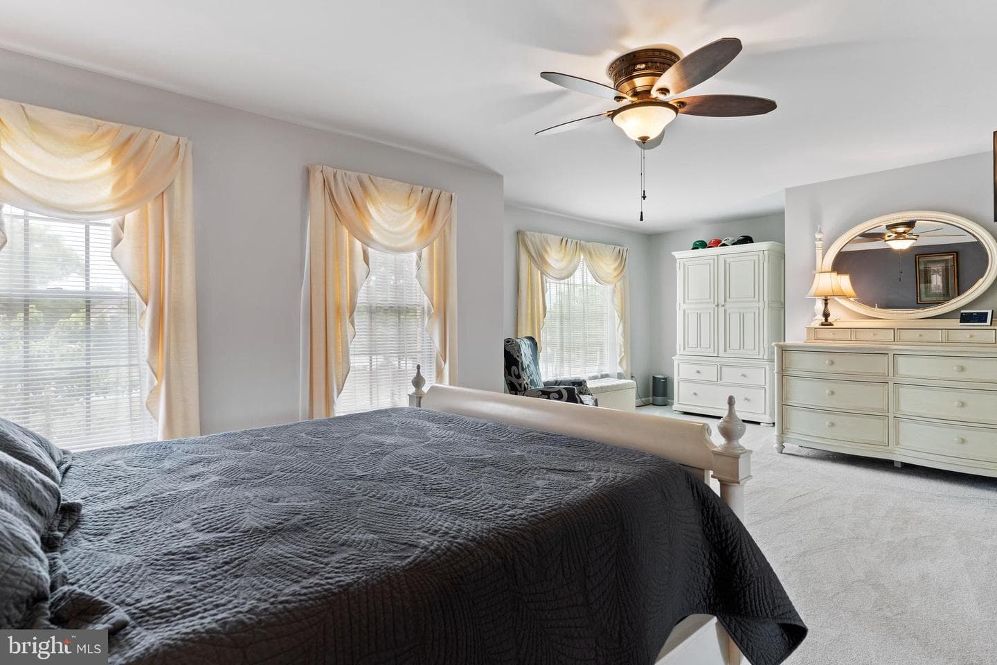 1826 Signal Hill Drive photo 31