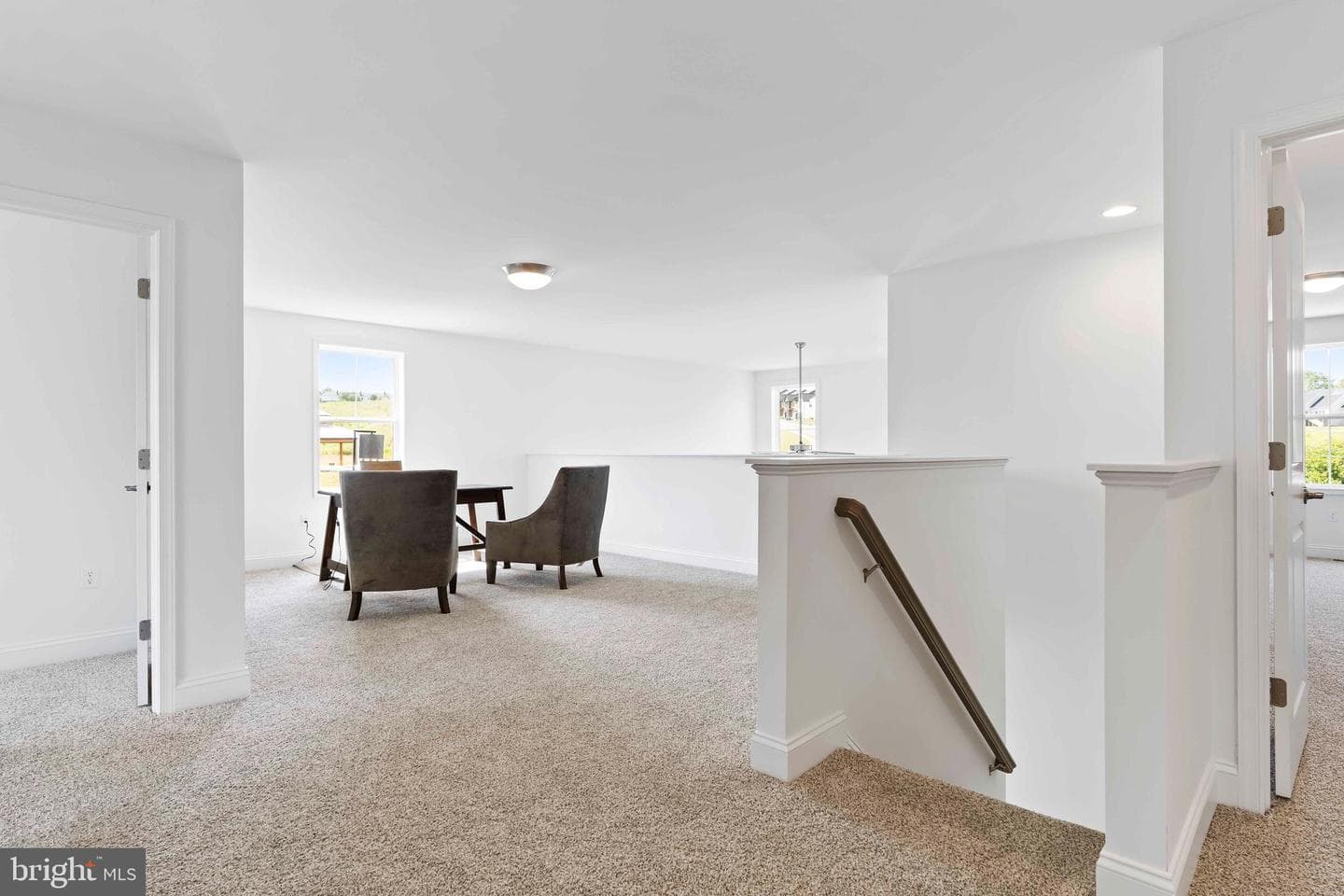 667 Brittany Drive photo 20