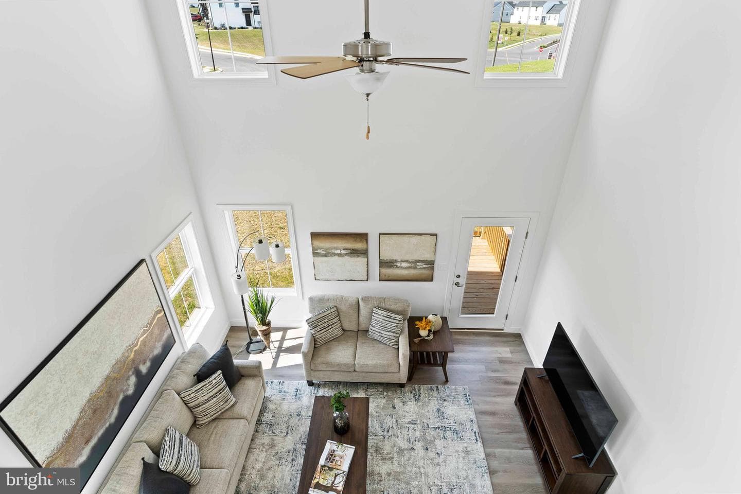 667 Brittany Drive photo 22