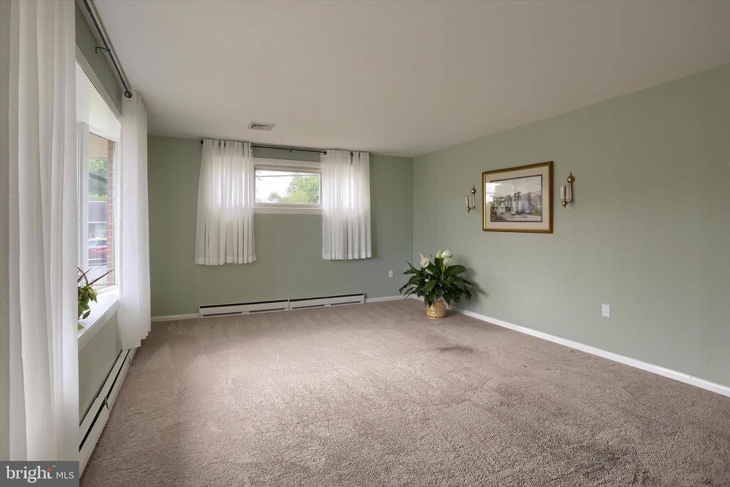 1003 Charles Street photo 3