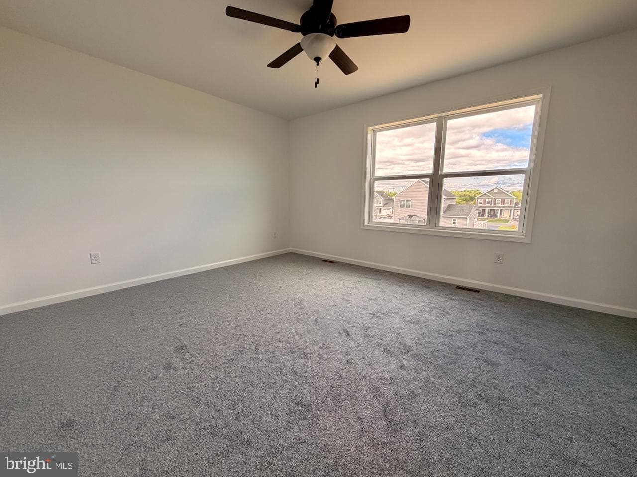 307 Rine Dr photo 10