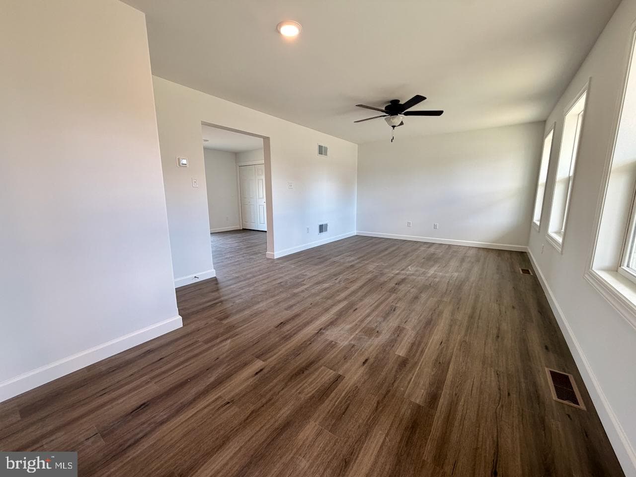 307 Rine Dr photo 8
