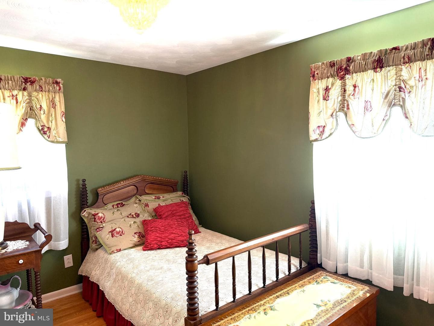 31 S West Avenue photo 23