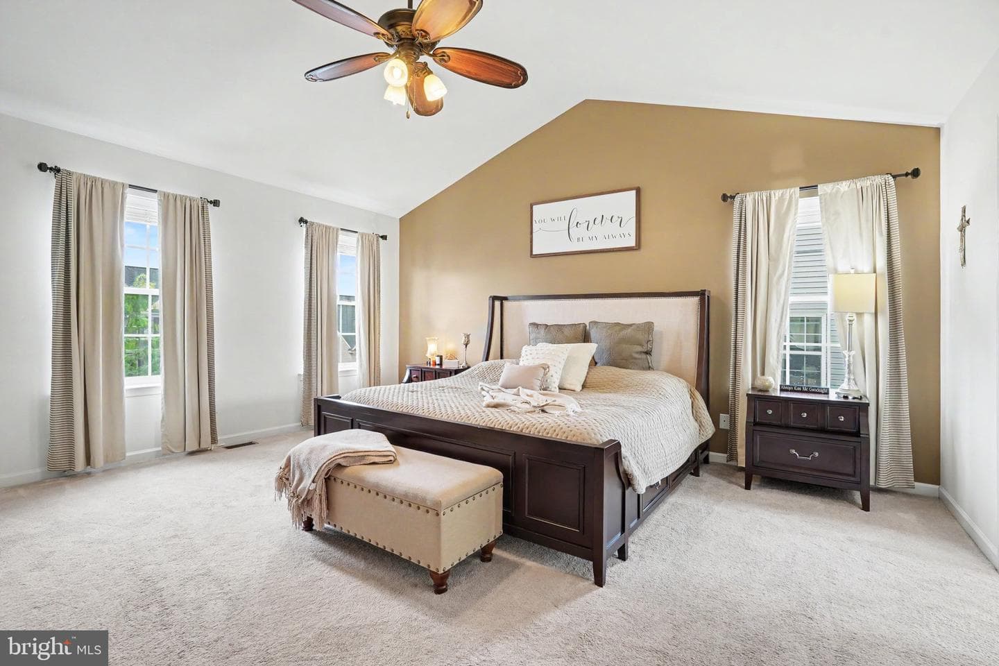 18 Oyster Bay Drive photo 15