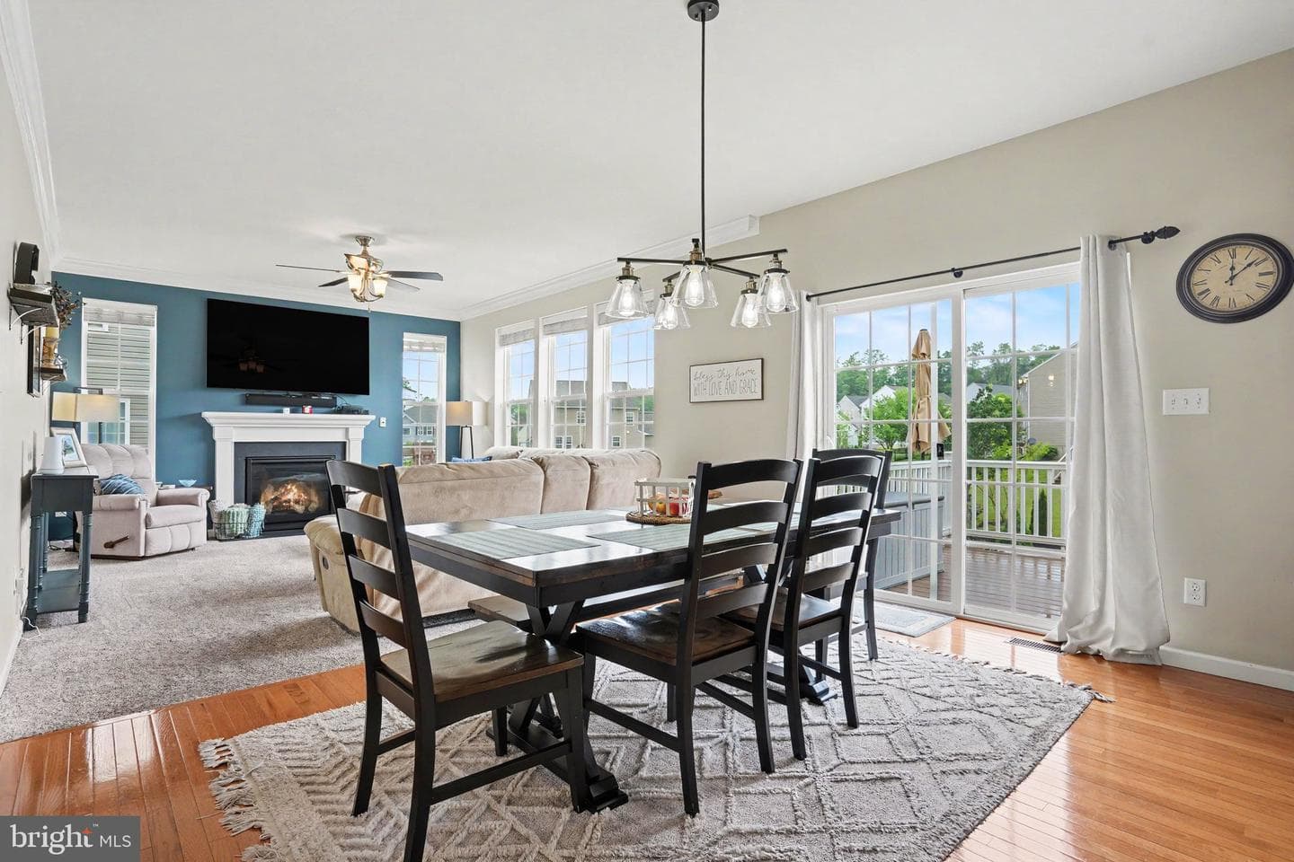 18 Oyster Bay Drive photo 6