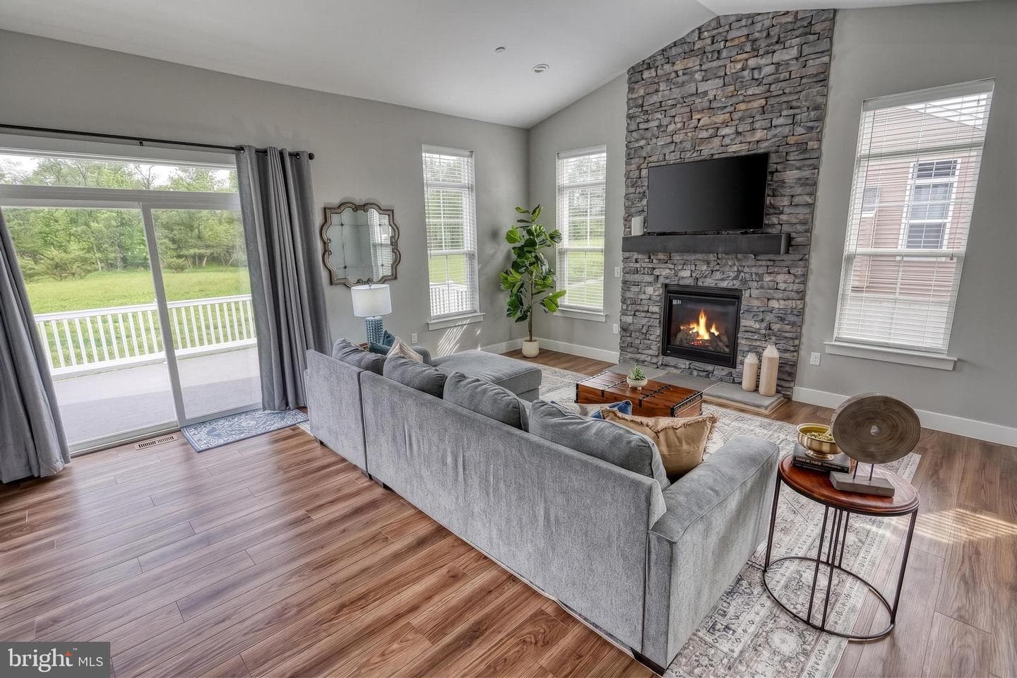 770 Aurora Drive photo 24