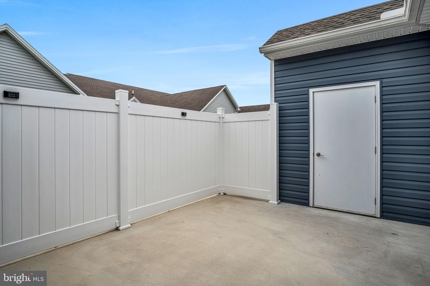 128 Cardinal Drive photo 35