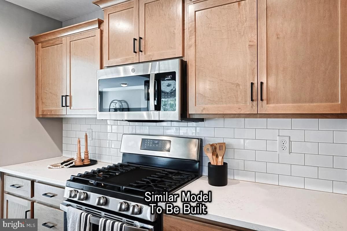 2215 Hampden Court #lot 23 photo 6
