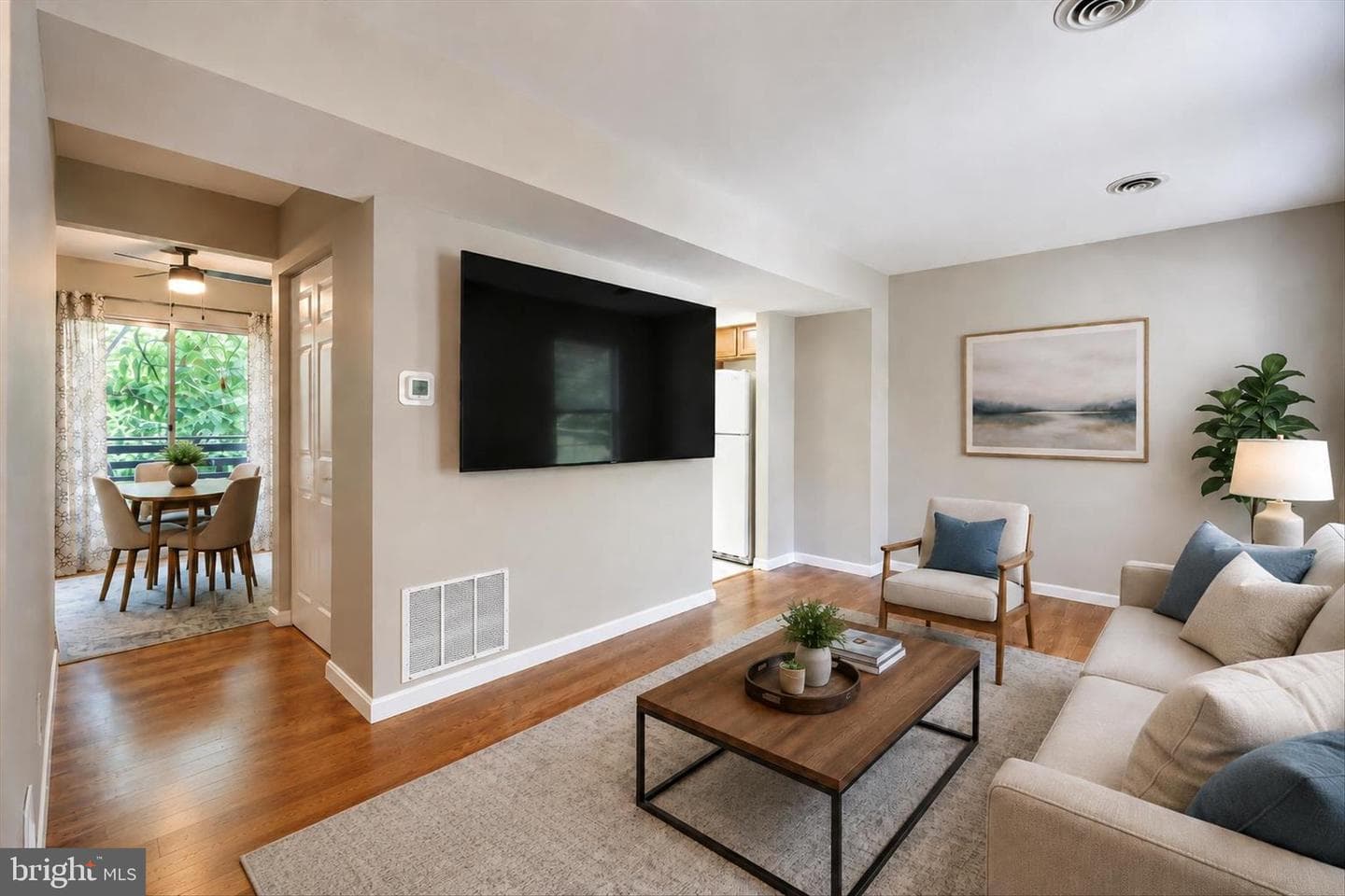 1428 Timber Chase Drive photo 3
