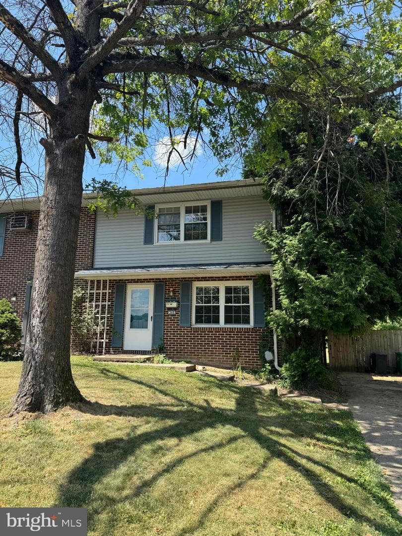349 W Ridge Street photo 33