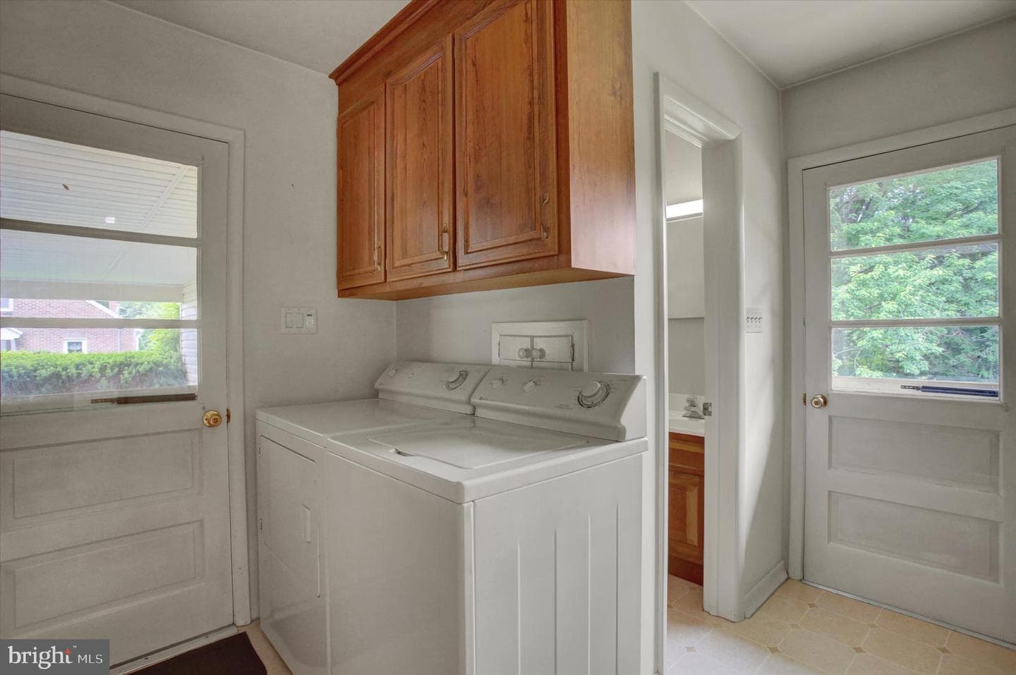 621 Charles Street photo 19