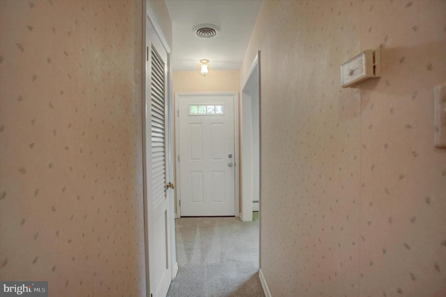 621 Charles Street photo 7