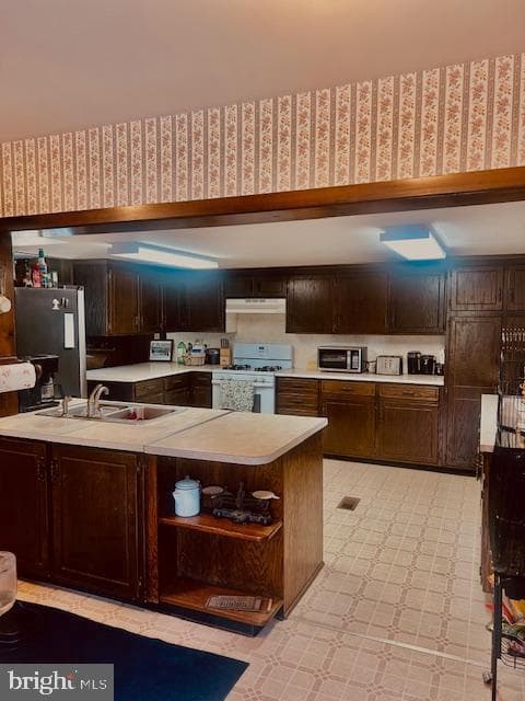 335 Gameland Road photo 7