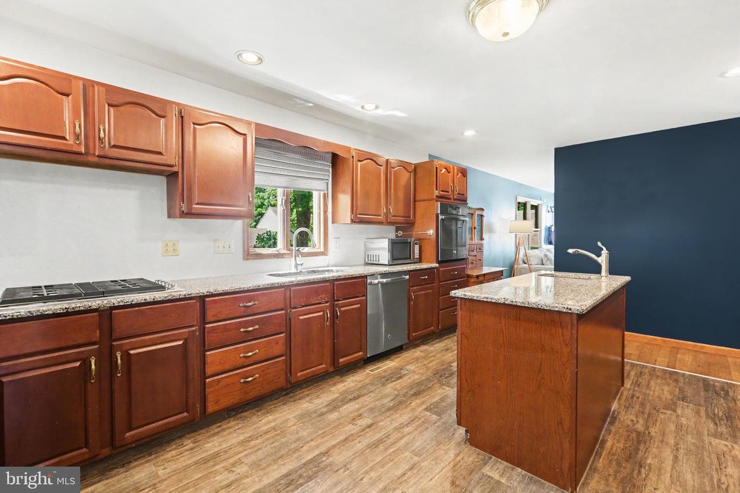 17 Victoria Way photo 9