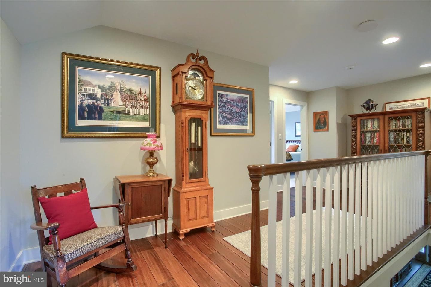 221 Wilson Street photo 32
