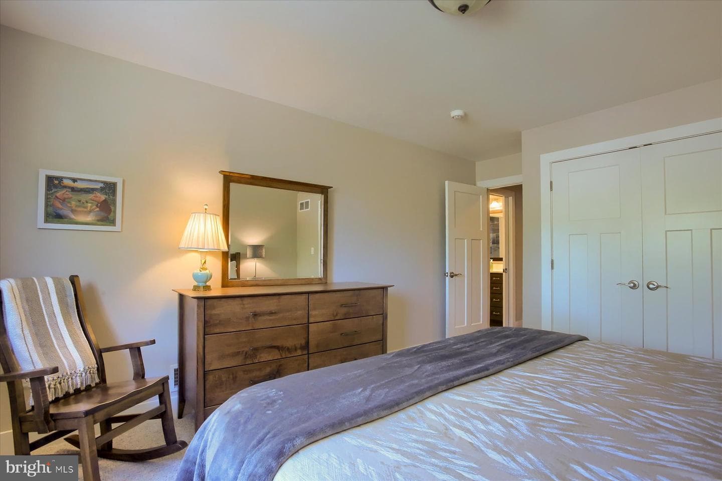 221 Wilson Street photo 73