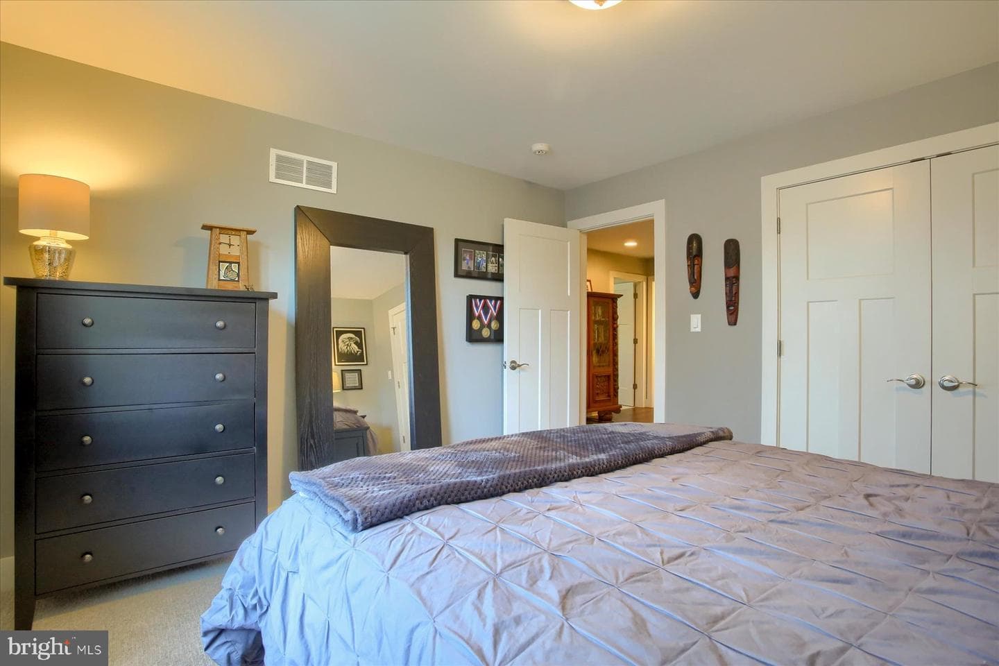 221 Wilson Street photo 74