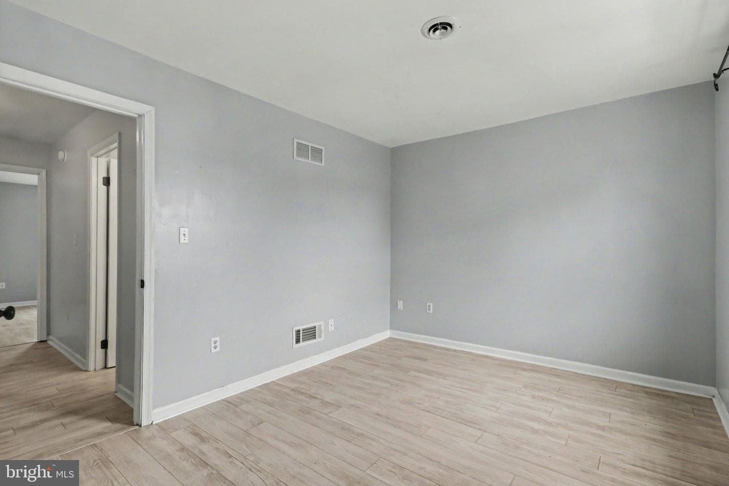 819 Old Silver Spring Road photo 13