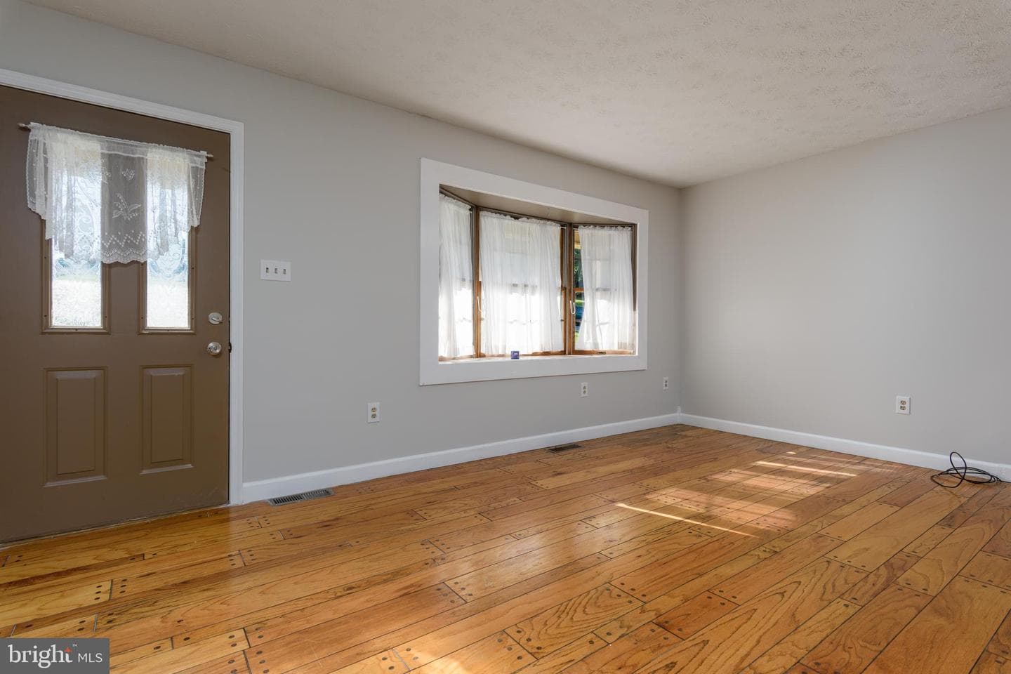 112 Stoner Drive photo 16