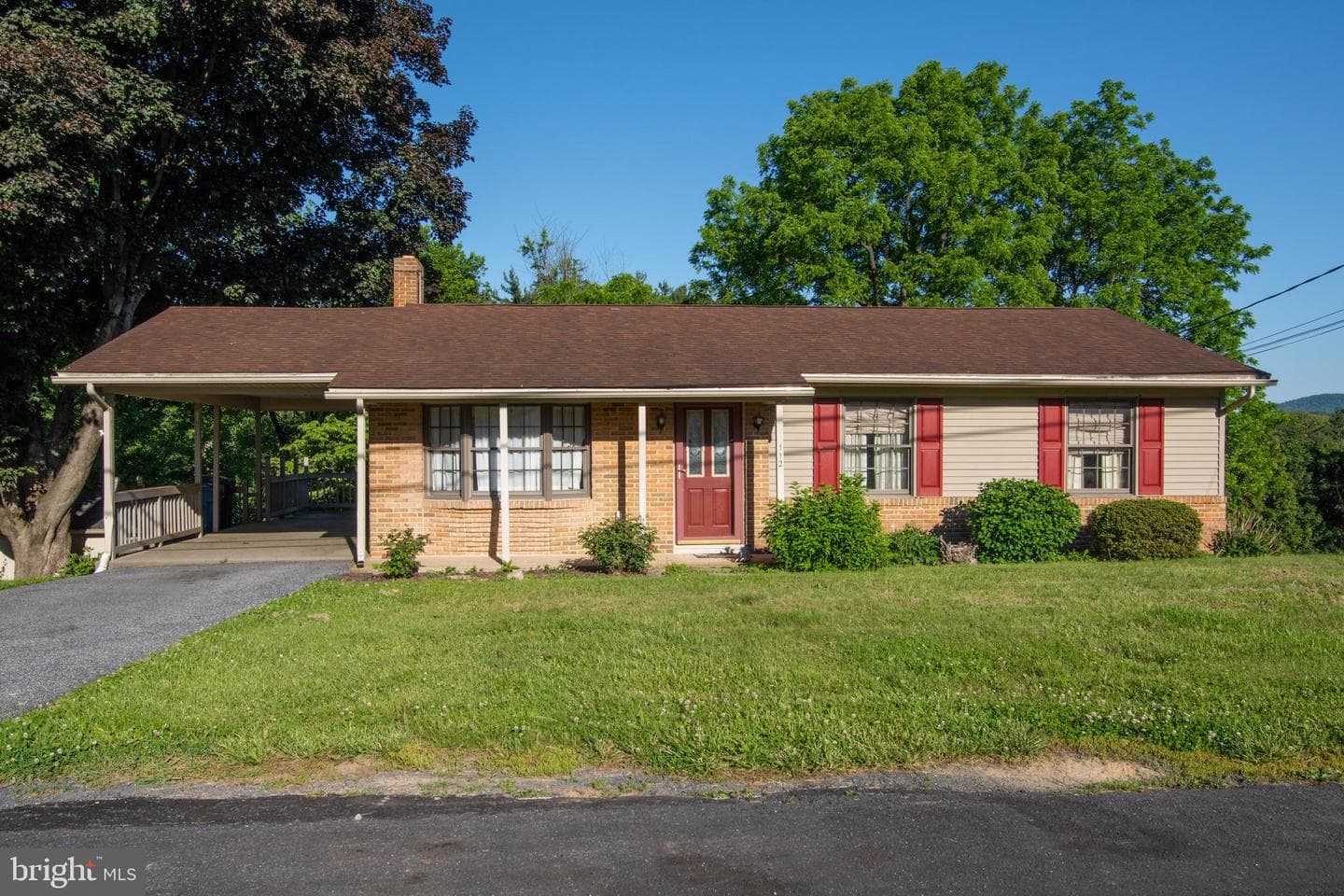 112 Stoner Drive photo 29