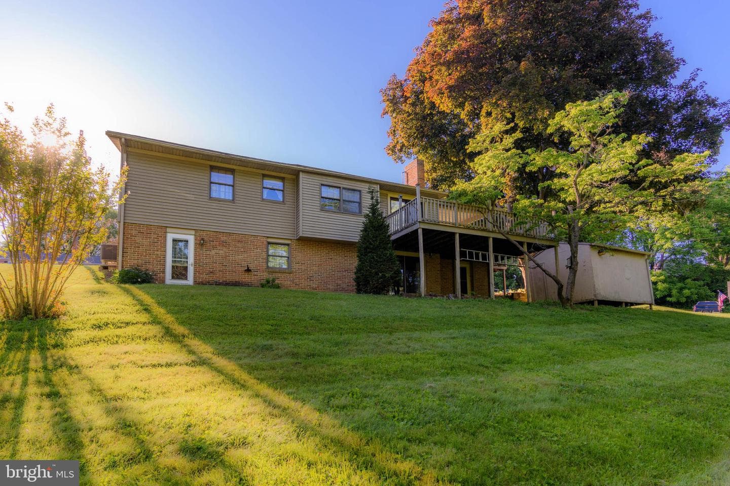 112 Stoner Drive photo 5