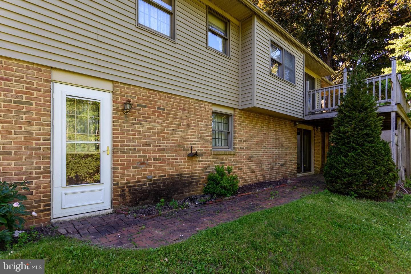 112 Stoner Drive photo 7