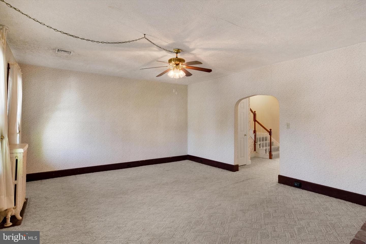 118 E Keller Street photo 6