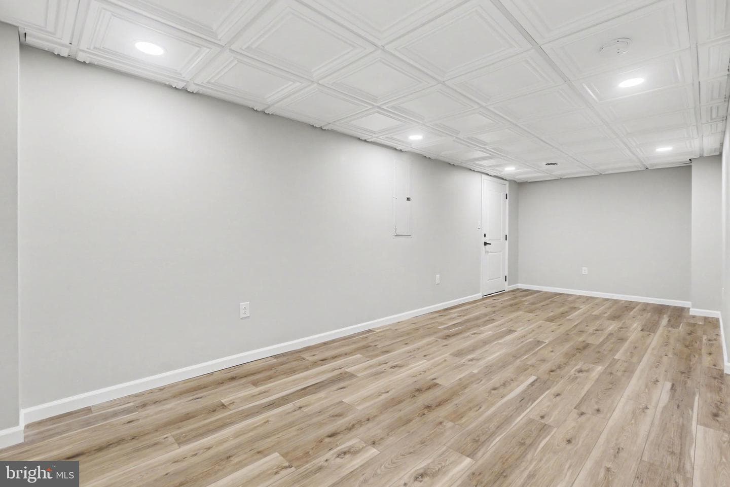 439 Meeting House Spring Road photo 17